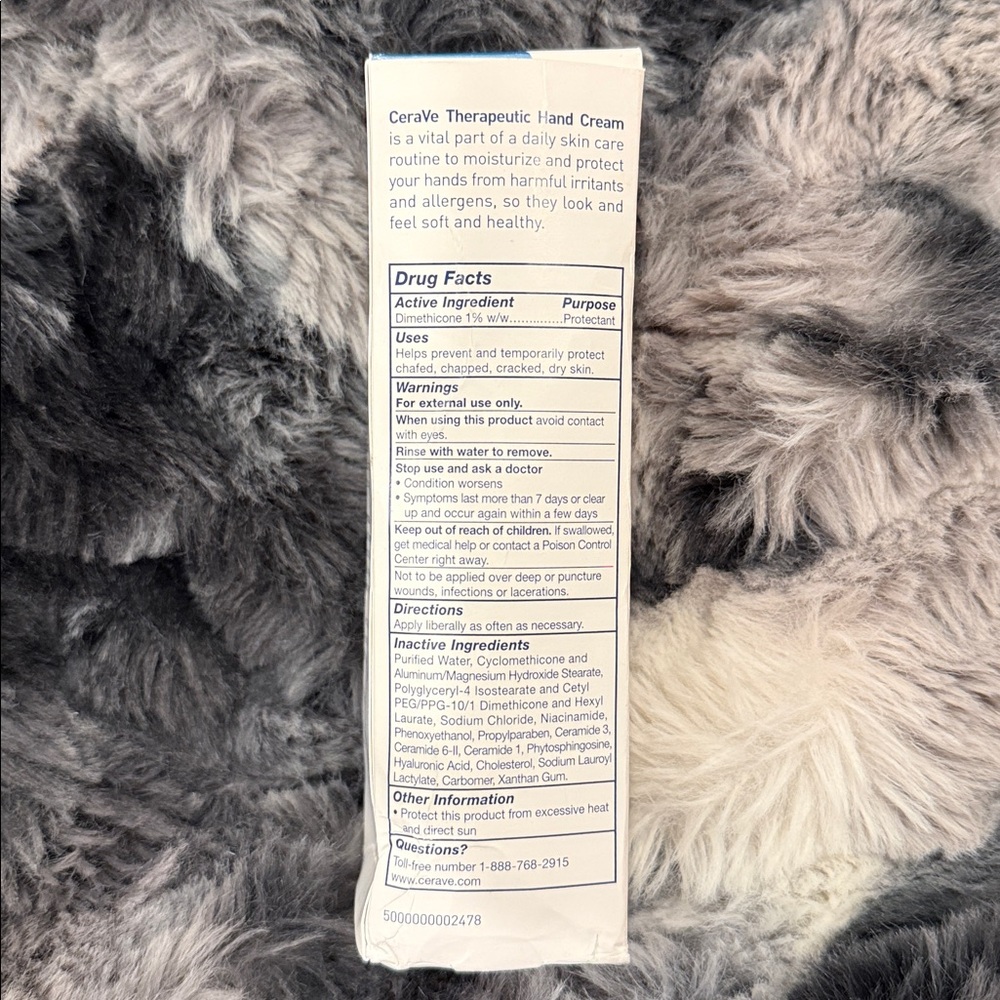 NWT CeraVe Therapeutic Hand Cream with Hyaluronic Acid & Ceremides - Picture 6 of 12